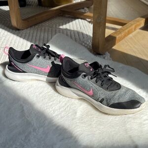 Nike Women’s Flex Experience RN 8 Psychic Pink